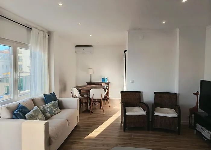 Casa Da Baleia 埃里塞拉